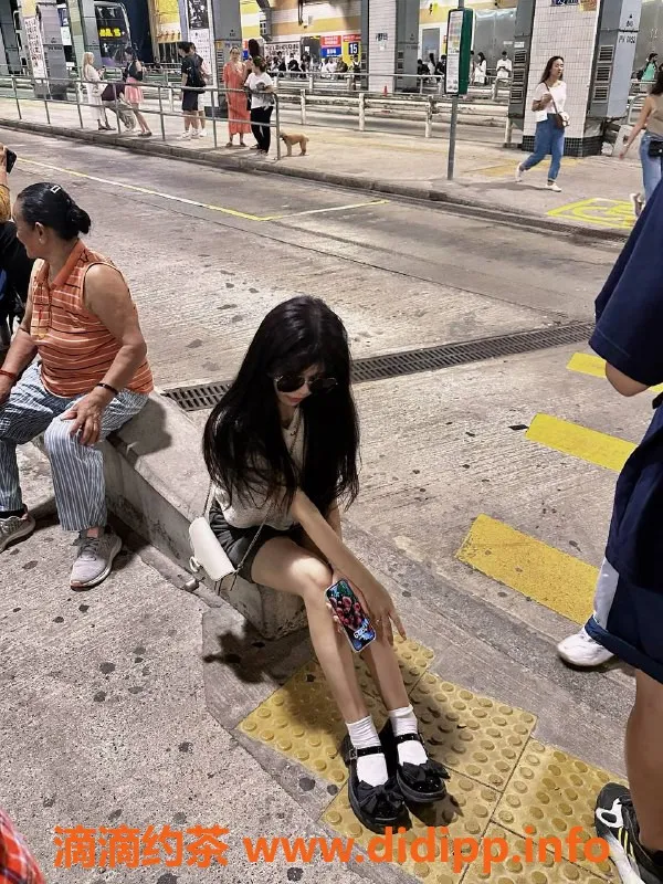 广州楼凤-番禺柠七，8P御姐，鸳鸯浴魅力体验