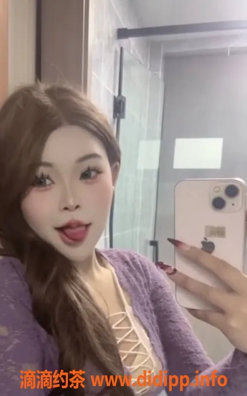 昆明楼凤-昆明官渡区提子，700元茶费，视频验证~