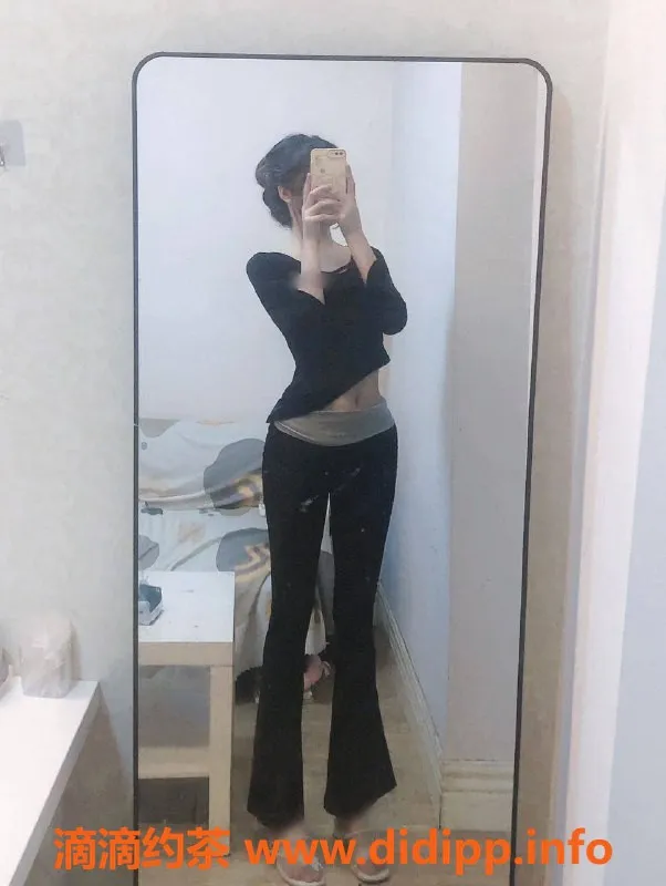 宁波上门服务-长沙19岁可爱美女，162cm想陪你一起过年