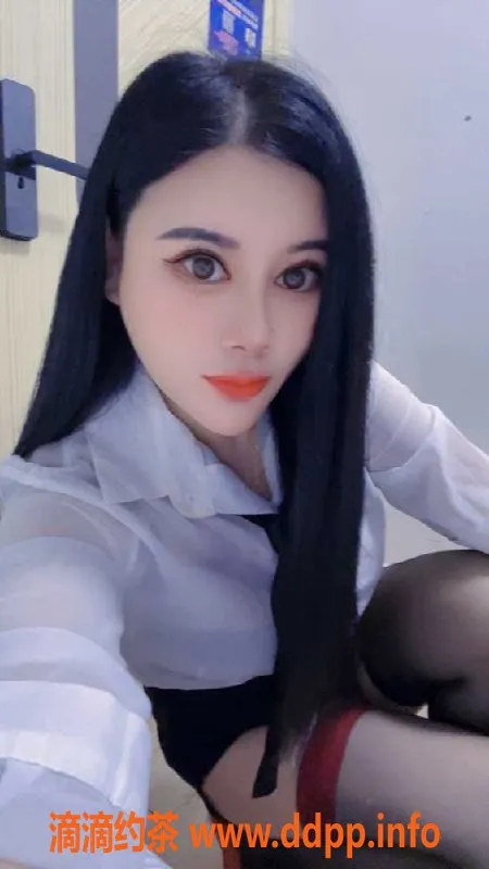 深圳楼凤-深圳龙岗风骚怡宝，26岁34C美腿服务