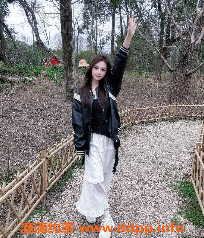 上海楼凤-闵行心柔，17岁167cm，1400元调情服务