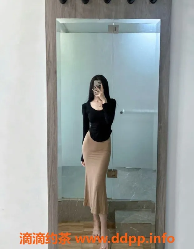 广州楼凤-广州天河张诗曼，69服务体验价2500