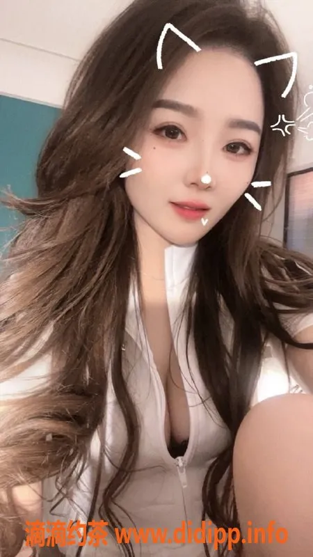 深圳楼凤资源信息,龙华居里夫人，700➖200超值服务！