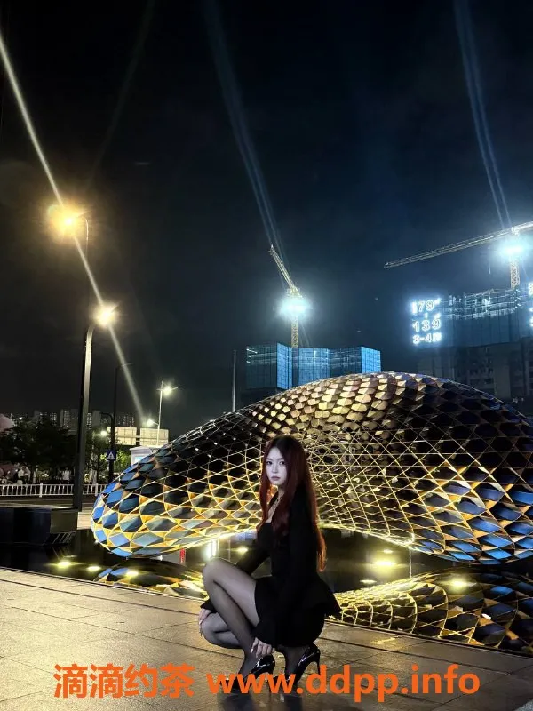 深圳楼凤-龙华曼曼 900p 超值体验等你来