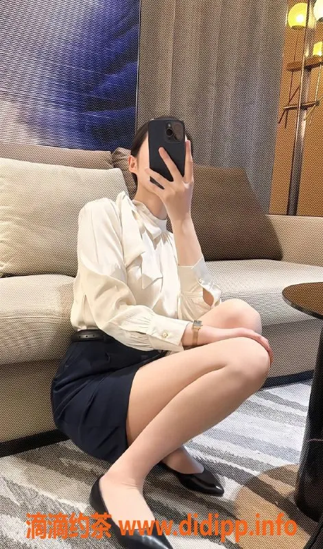 杭州楼凤资源信息,上城区刘念：24岁御姐，身材火辣，特价服务等你来享！