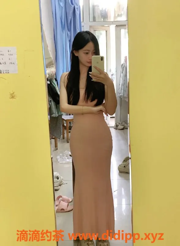 杭州上门服务-嫩妹嘻嘻，上门服务，2500P起随心享受