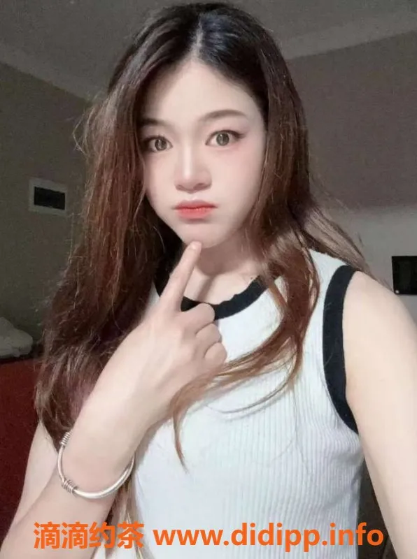 深圳楼凤资源信息,福田性感天天，22岁172cm，600元40分钟