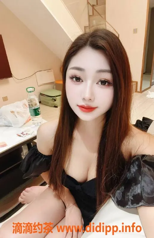 广州楼凤-海珠大幂御姐8P鸳鸯浴服务，超赞体验！