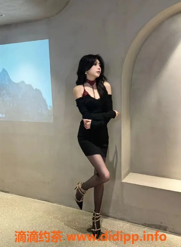 福州楼凤-普安区米娜，162cm少妇，53公斤，超诱人服务