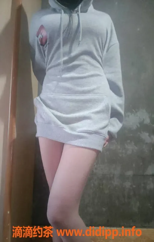 广州楼凤-天河Coco，18岁，165cm，34C，服务好价格亲民