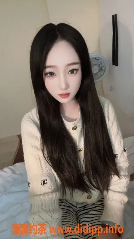 长沙楼凤-雨花区果果20岁，160cm，独特服务500p起