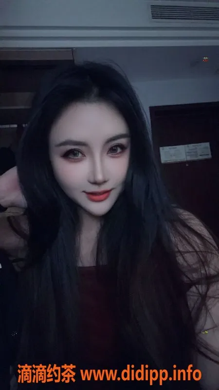 成都spa会所-成华区27岁御姐依琳，身高165C杯服务优质