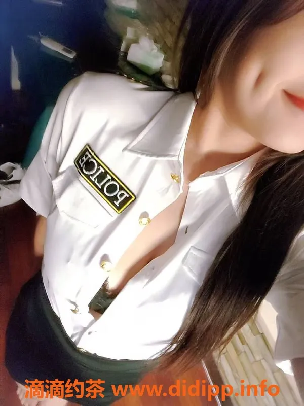 广州楼凤-天河38G大蜜，22岁理想伴侣，今晚尽情享受！