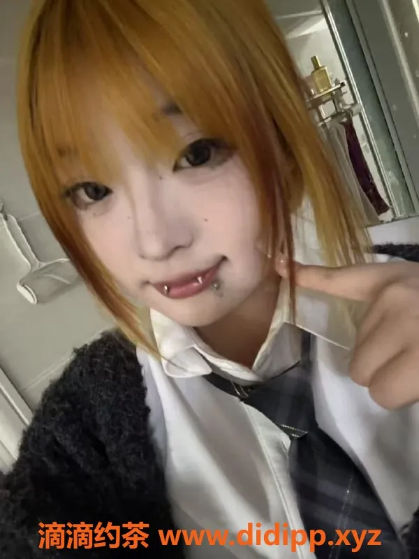 太原楼凤-临汾悦悦，20岁115斤B+奶，茶水费超值