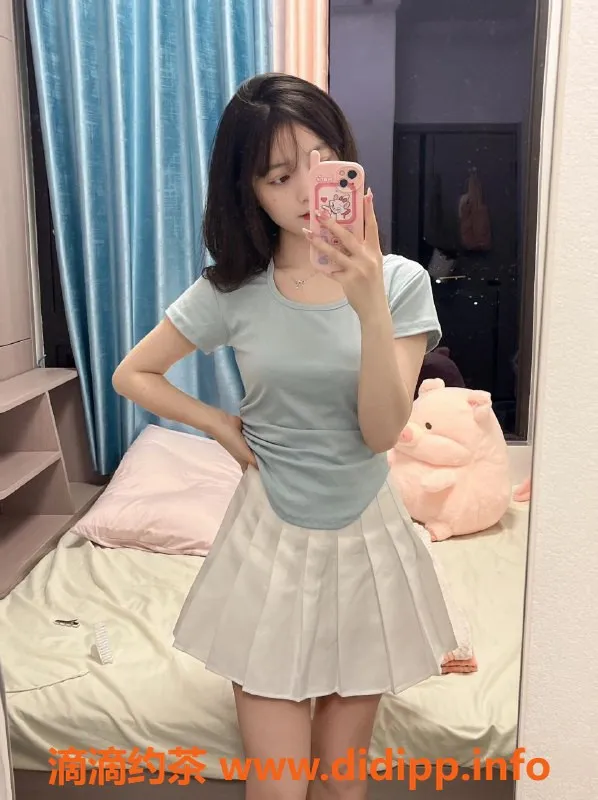 深圳楼凤-罗湖岁岁小护士，22岁，159cm，400元一次