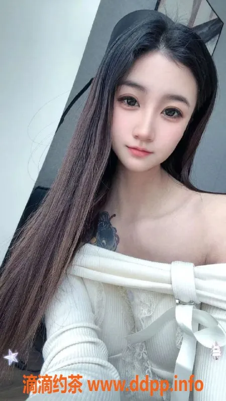 成都楼凤-武侯区小七：22岁嫩妹，身高165，车费实惠