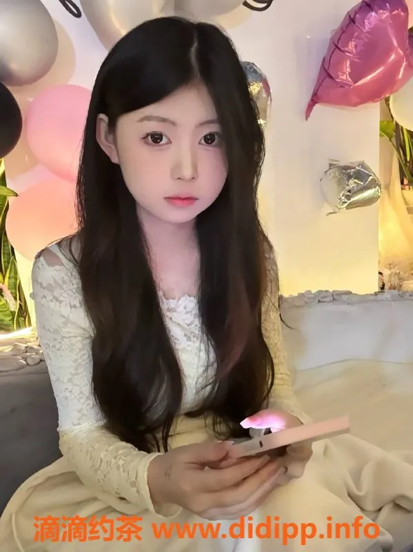 广州楼凤-佛山多多公主，蛇吻服务，800起