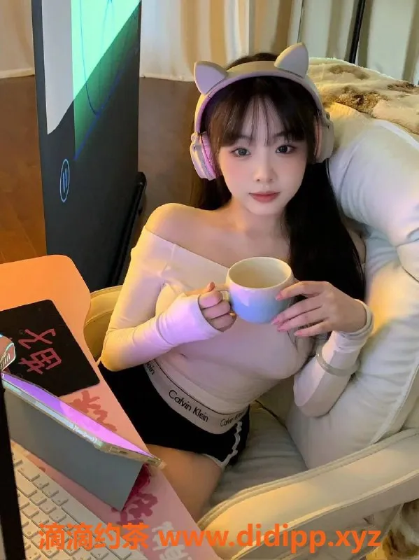 成都楼凤-理工大学附近甜甜，600/1000，69式暖味