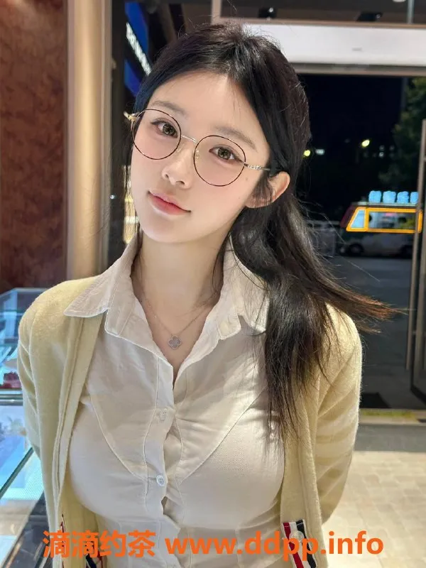 杭州楼凤-小依依 上城区 续费更新 服务优质