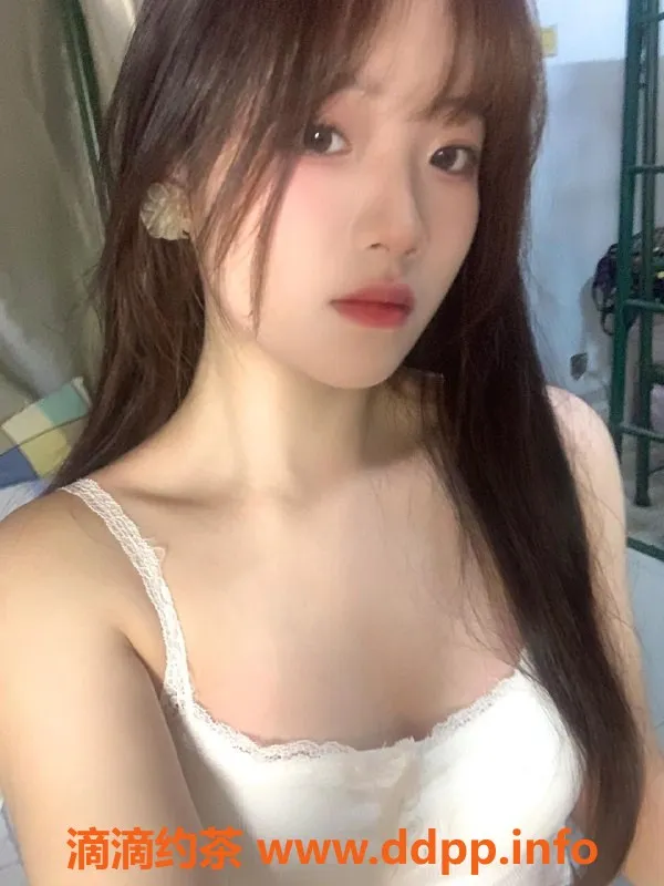 广州上门服务-天河雪儿，22岁165cm，500元上门服务！