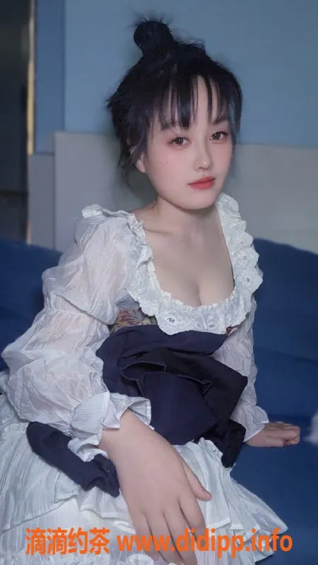 广州楼凤-广州星星20岁护士，163cm，34C，茶水费400起