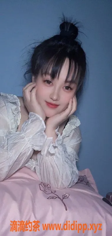 广州楼凤-广州星星20岁护士，163cm，34C，茶水费400起