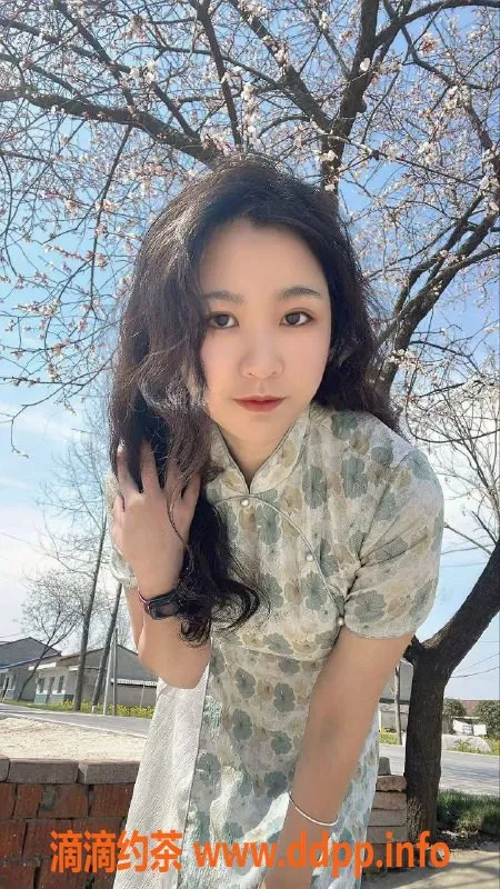 上海楼凤-闵行肉肉，165身高，胸围C，1000元50分钟服务