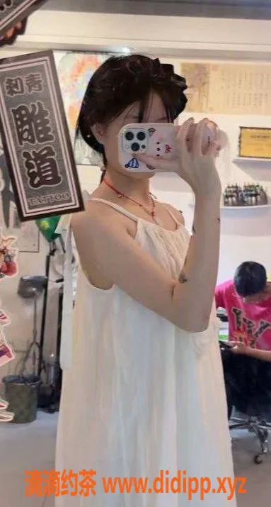 广州楼凤资源信息,佛山金沙洲图图，800元起，服务超赞！