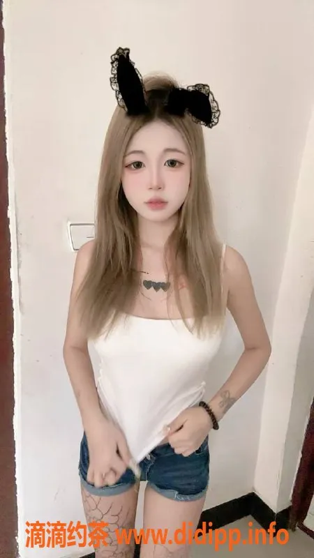 杭州楼凤-上城嫩妹木木，800元畅享工兵福利