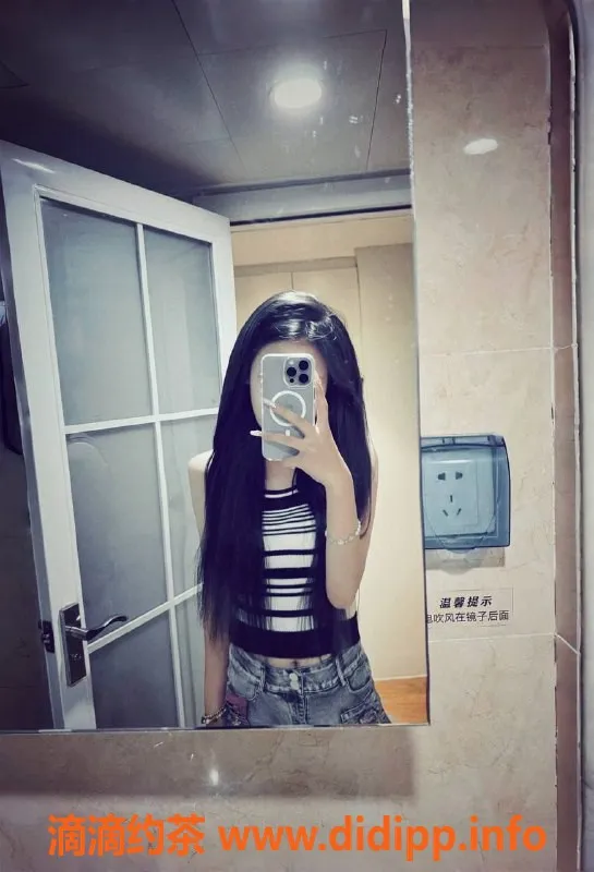 南昌楼凤-青山湖区清月，600元鸳鸯浴服务