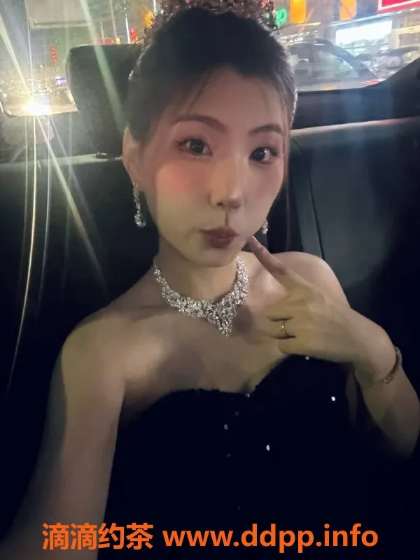 成都楼凤-东郊记忆静静，20岁嫩妹身材优越