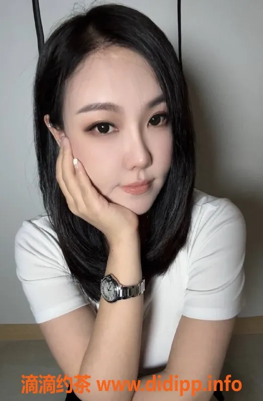 广州楼凤-海珠董小姐，御姐风范，800元/次！