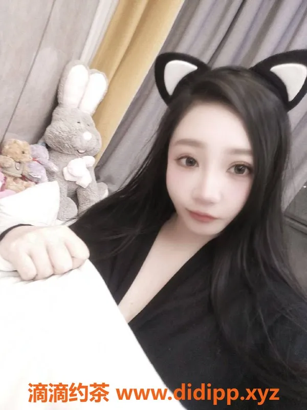 广州楼凤-天河白小裙，1200元美丽体验，御姐服务！