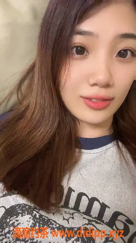 广州楼凤资源信息,海珠嫩妹怡宝，视频验证，600元服务