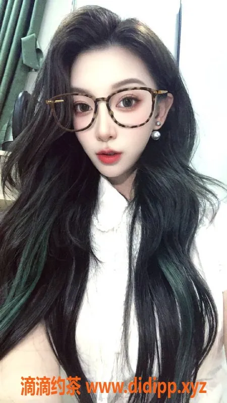 深圳楼凤-福田秋秋，1500起，好评服务等你来体验！