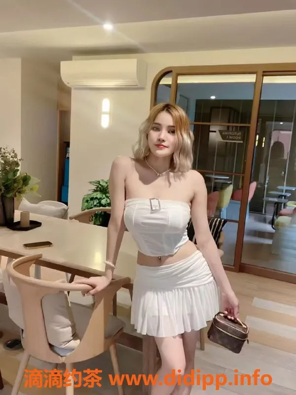 北京楼凤资源信息,丰台娃莎娜，乌克兰留学生，大胸服务好，1000P