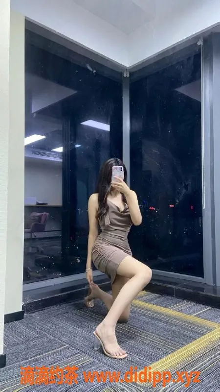 杭州楼凤-西湖区萱萱，视频认证，1000元起服务