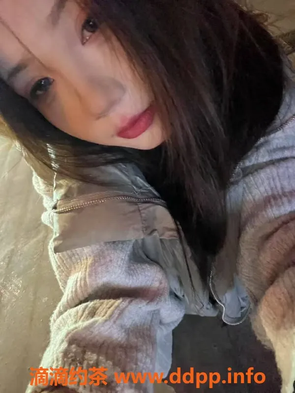 郑州楼凤资源信息,金水区小小，18岁165cm，平价伴游服务