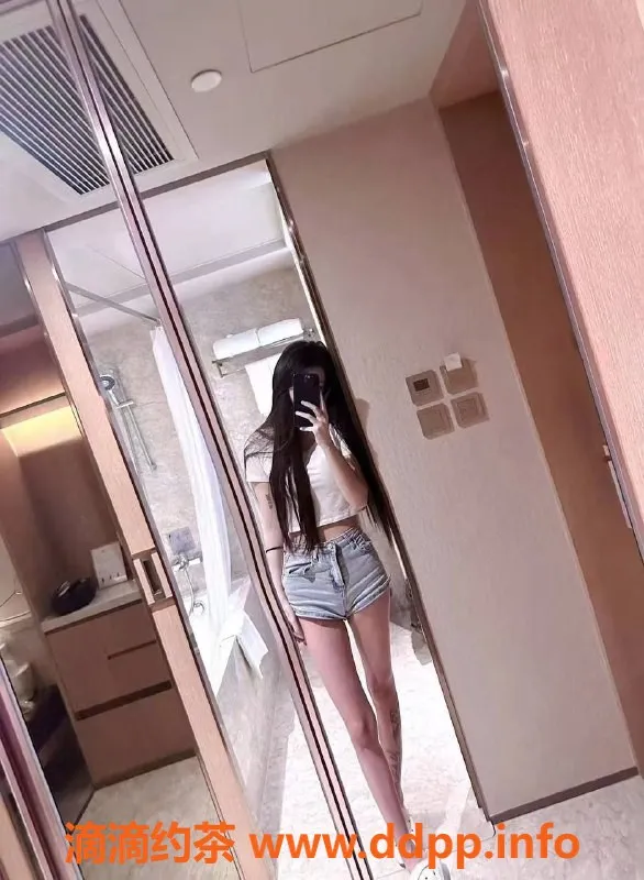 广州楼凤-天河小妮子，7P嫩妹，鸳鸯浴服务