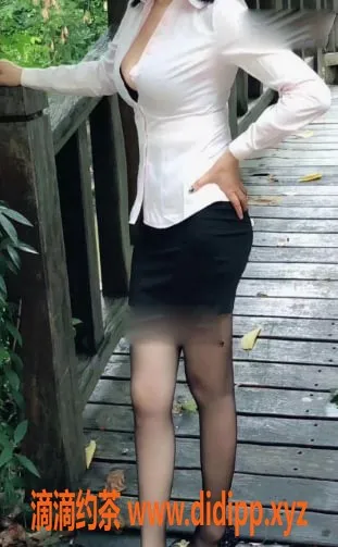 上海上门服务资源信息,上海杨浦区明珠姐姐，40岁，身高170，800元QT服务