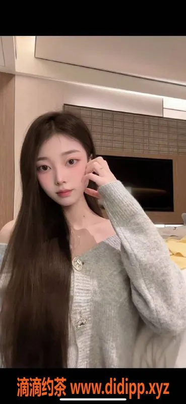 广州楼凤-天河嫩妹小曦，服务课费700元起