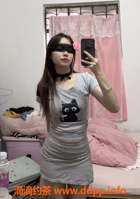 深圳上门服务-龙华草莓，165cm性感美女，价格实惠