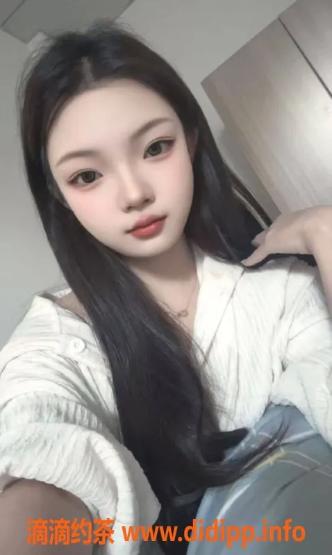 杭州楼凤-拱墅区晓晓，800元起，视频认证优质服务