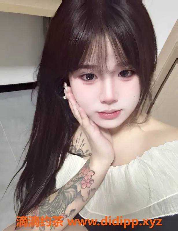 广州楼凤-天河嫩妹余温，800元约会服务