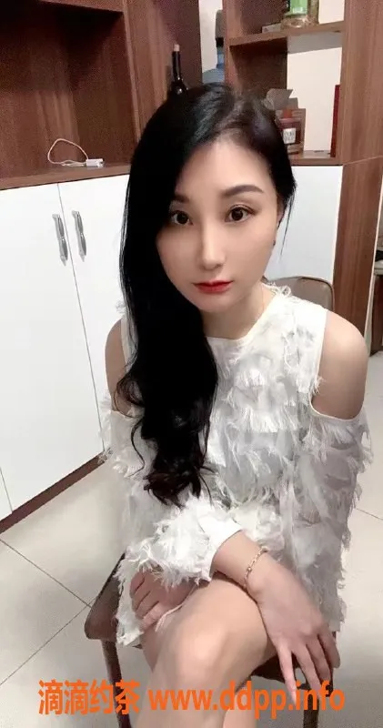 广州楼凤-嘉禾望岗尤物sasa，27岁气质少妇，茶水费优惠