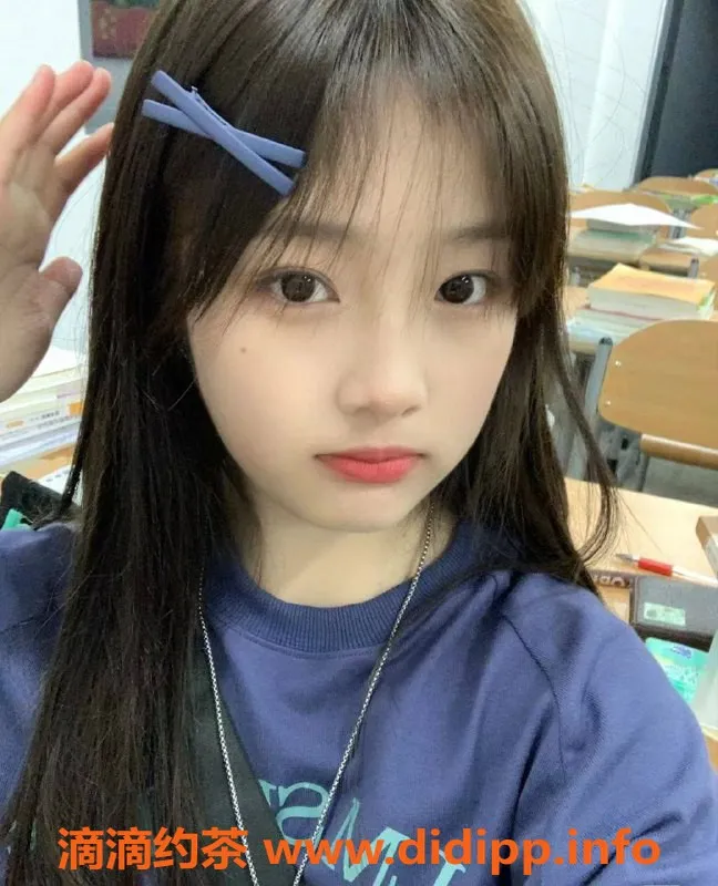 杭州楼凤-上城小呆呆，嫩妹舌吻69互舔，超值优惠