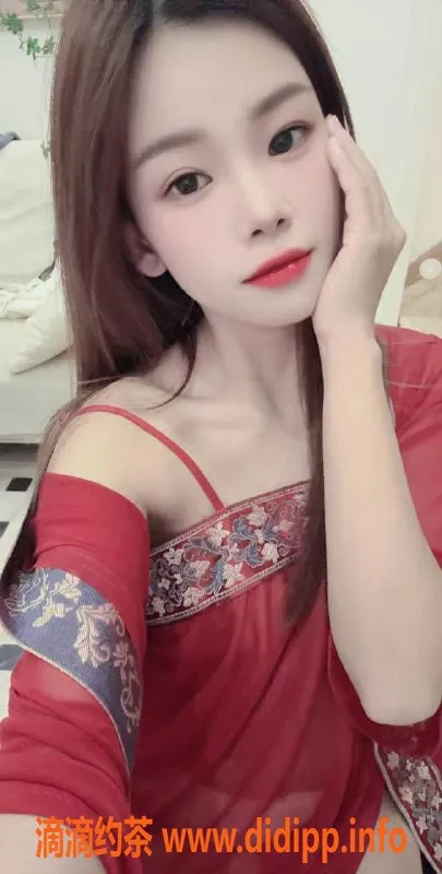 广州楼凤资源信息,番禺瑶琴，600元享受御姐服务，69亲密体验！