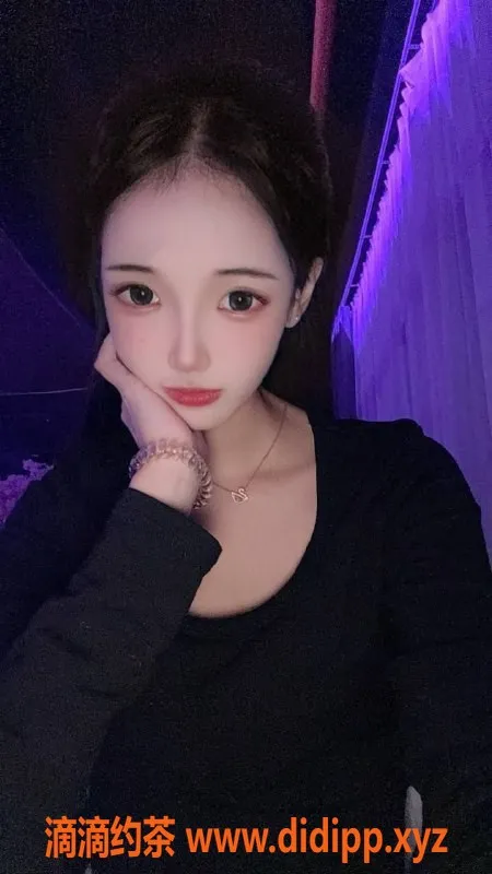 杭州楼凤-七堡嫩妹瑾瑜，舌吻69互舔体验，魅力无敌！