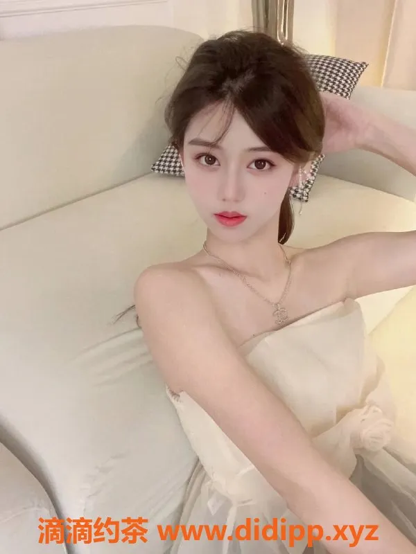 厦门楼凤-思明区小米，166cm白嫩瘦美女，600元起