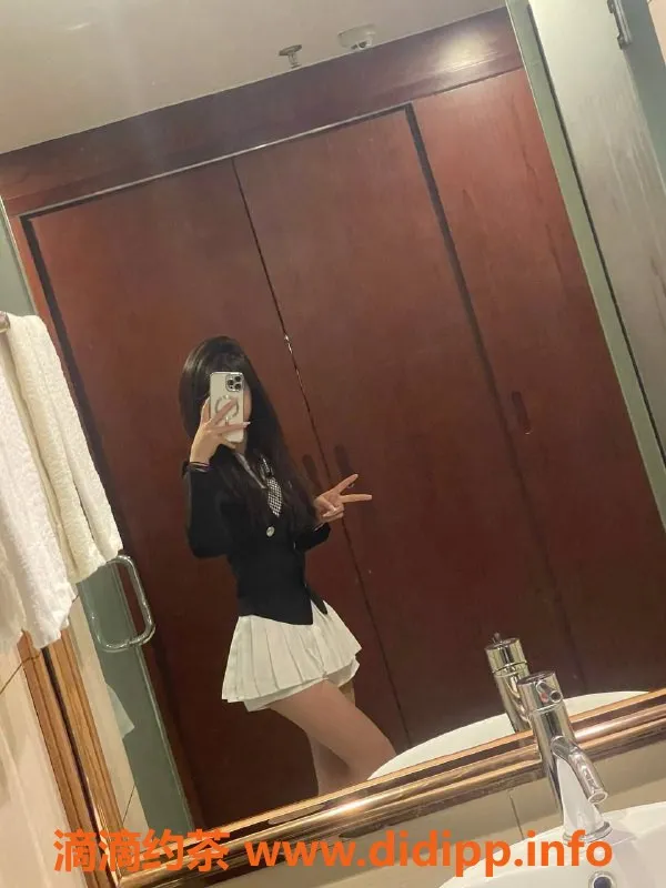 成都楼凤-成华区萝莉学妹乐乐，修车超给力！